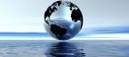 ballon de foot en forme de globe.